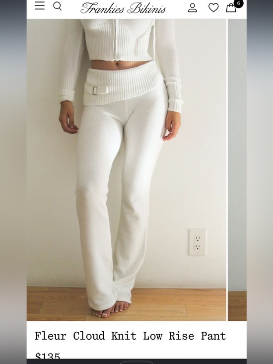 Frankie's Bikinis Pants - Frankie's Bikinis Snow White fleur cloud knit Low-Rise Pants large nwt